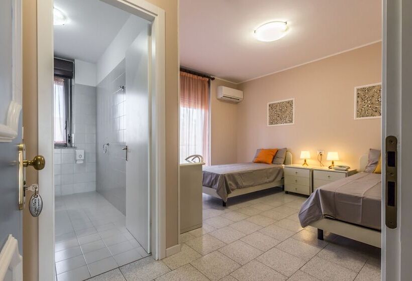 חדר סטנדרט, Maris