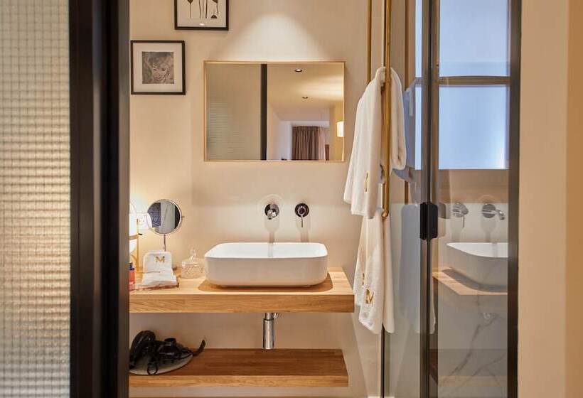 디럭스 스위트, Mon Boutique