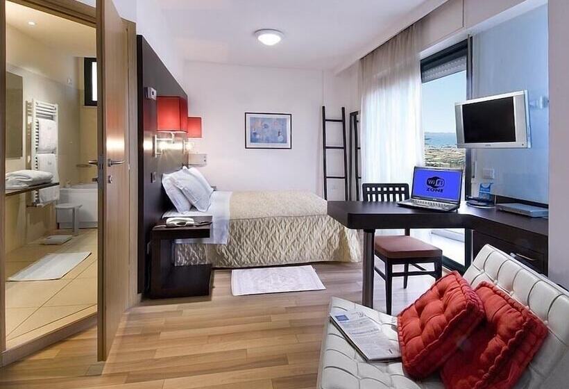 带海景的标准房, Park