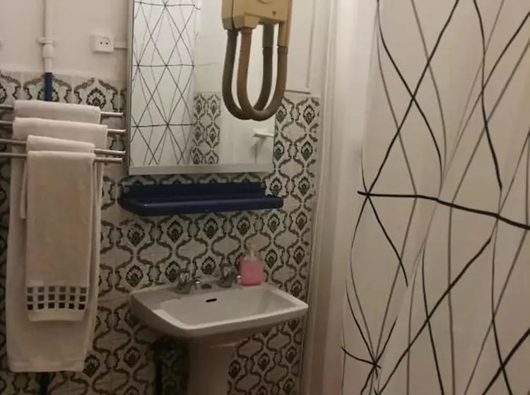 اتاق استاندارد یک نفره, Residencial Do Sul
