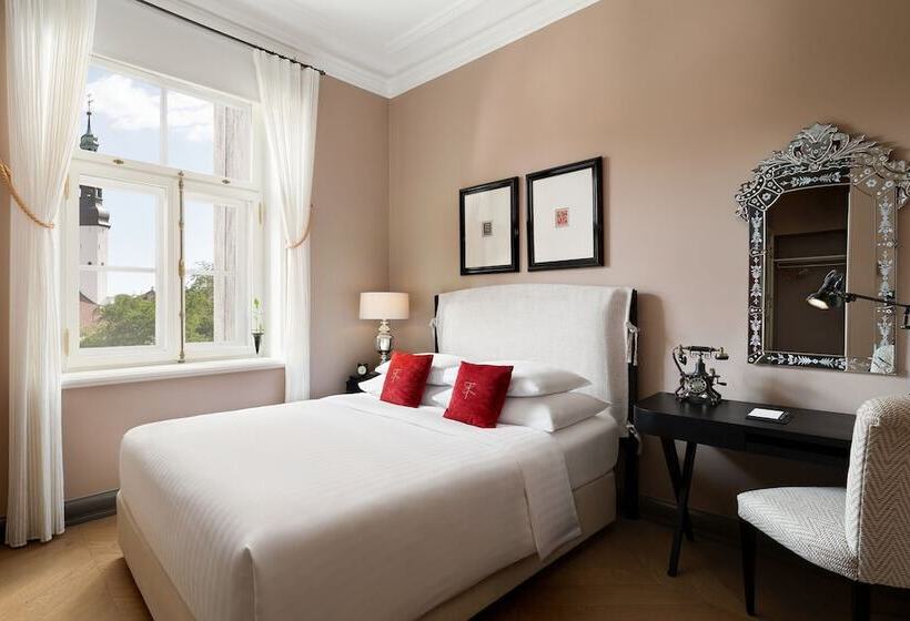 اتاق راحتی, Telegraaf, Autograph Collection