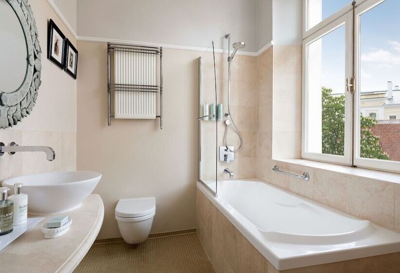 اتاق سوپریور با چشم‌انداز شهر, Telegraaf, Autograph Collection