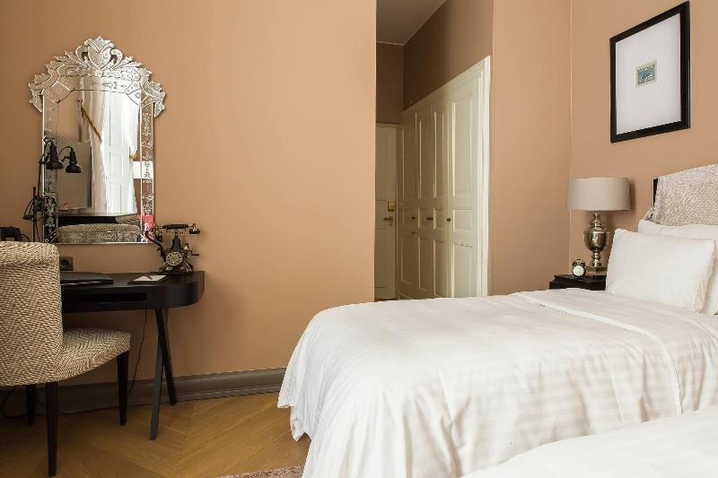 اتاق راحتی, Telegraaf, Autograph Collection