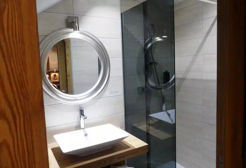 コンフォートトリプルルーム, Logis Hotel Des Bains