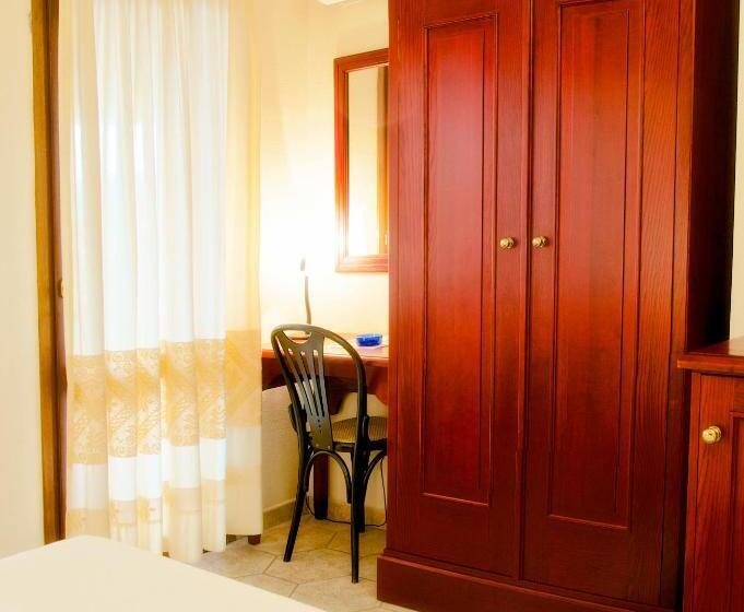 חדר סטנדרט לארבעה, Parco Blu