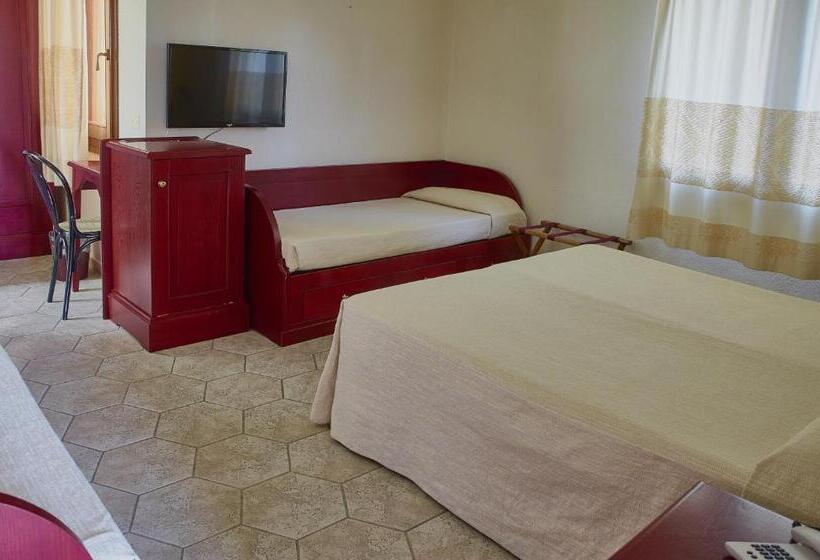 חדר סטנדרט לארבעה, Parco Blu