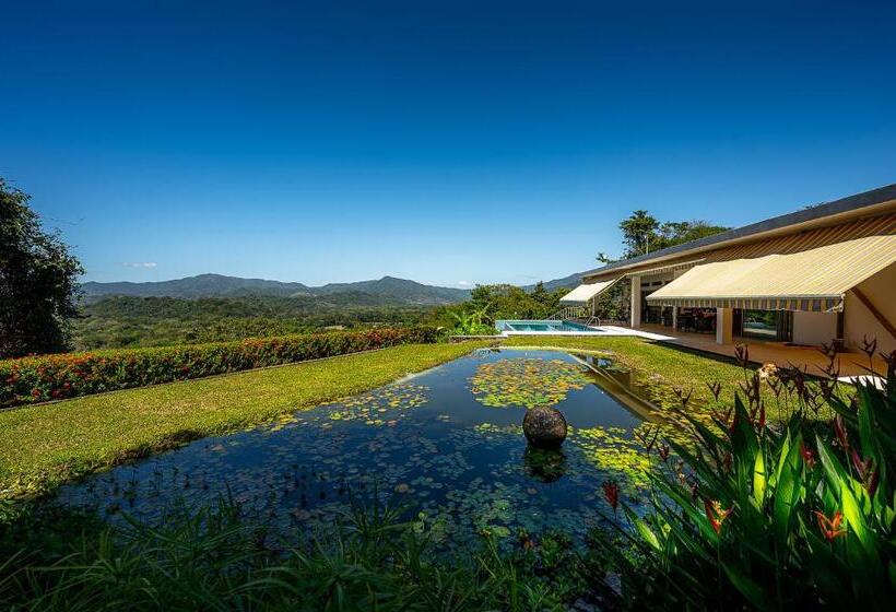 غرفة قياسية مطلّة علي البحر, Casa Laureles