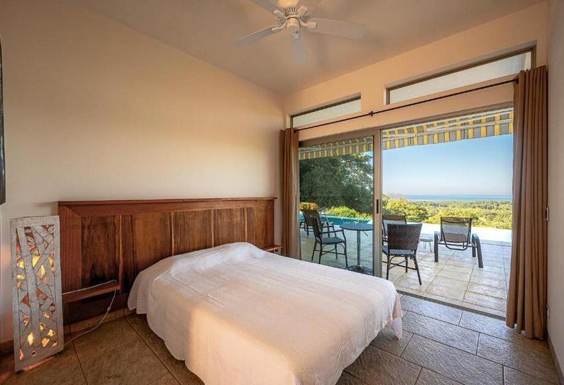 غرفة قياسية مطلّة علي البحر, Casa Laureles