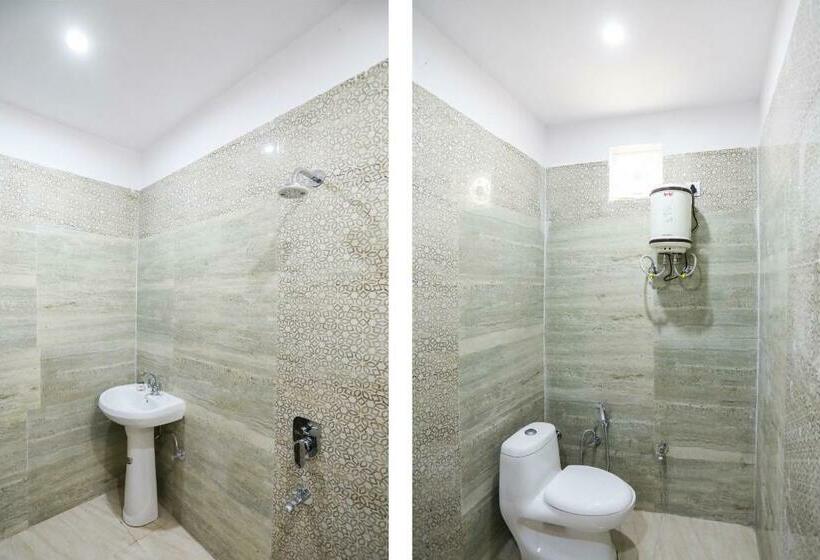 غرفة كلاسيكية ثلاثية, Shehnai