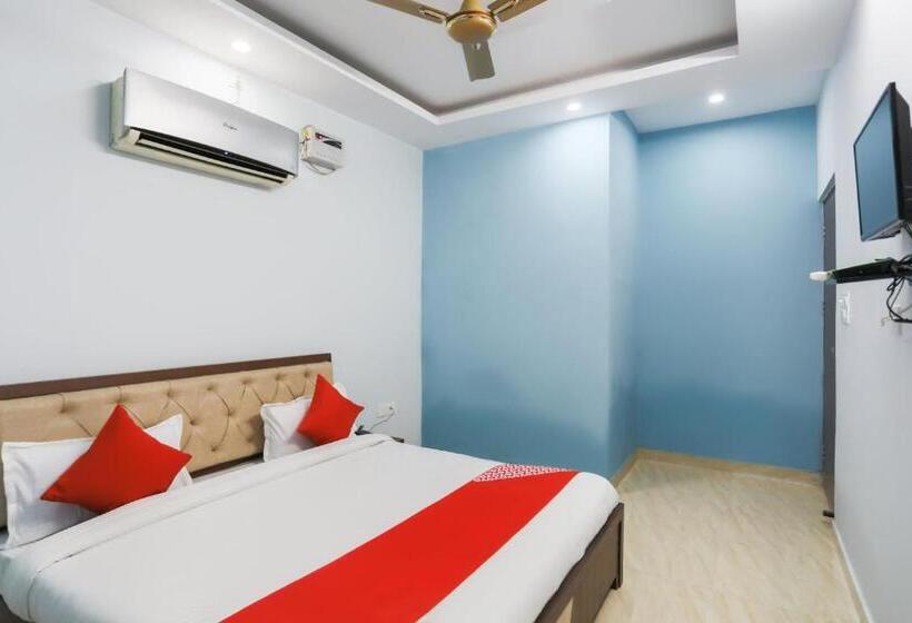 غرفة كلاسيكية ثلاثية, Shehnai