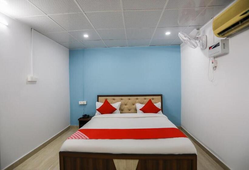 غرفة كلاسيكية ثلاثية, Shehnai