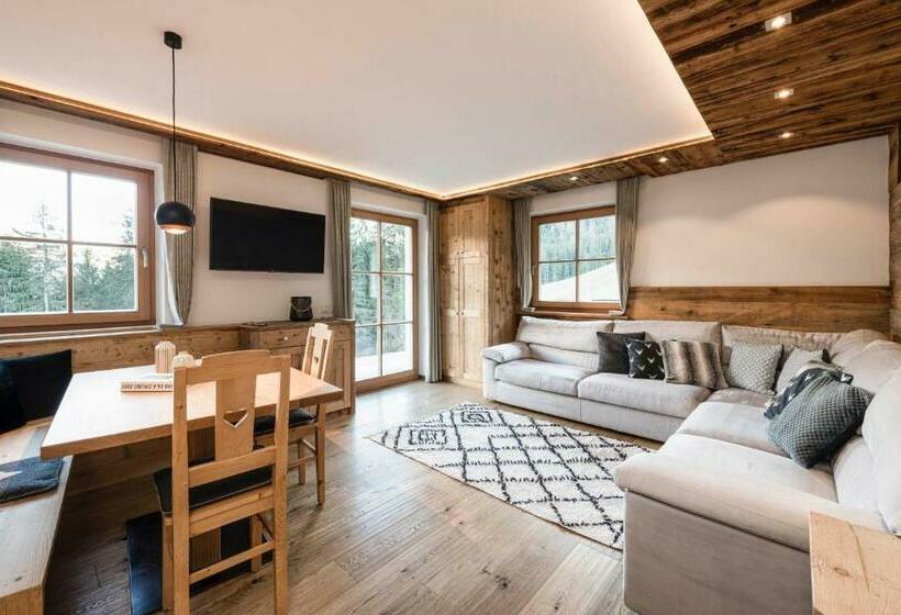 Appartement met 2 Slaapkamers, Agriturismo Maso Runch