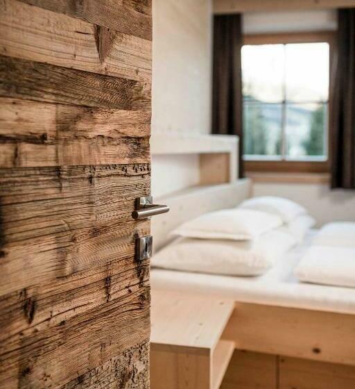 Appartement met 2 Slaapkamers, Agriturismo Maso Runch