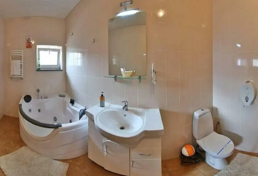 Suite, Complex Khutor