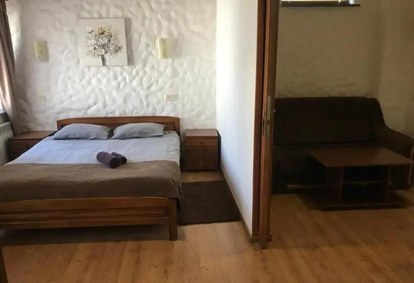 Suite, Complex Khutor