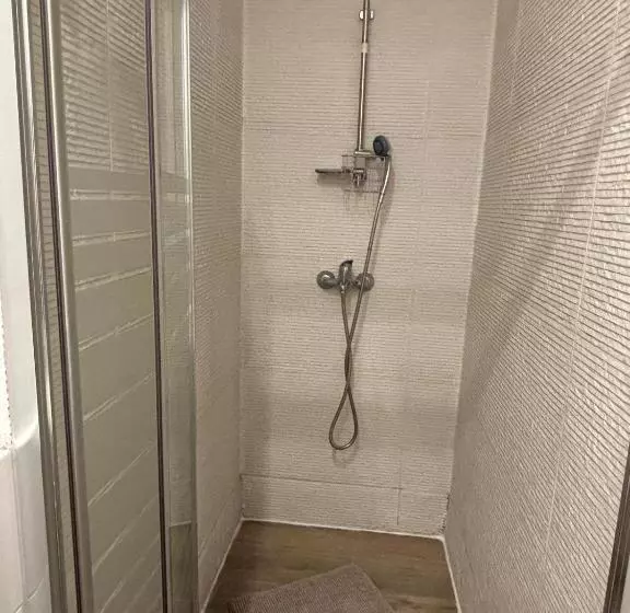 آپارتمان 1 خوابه با چشم‌انداز باغ, Hostal Goyal Pizarro