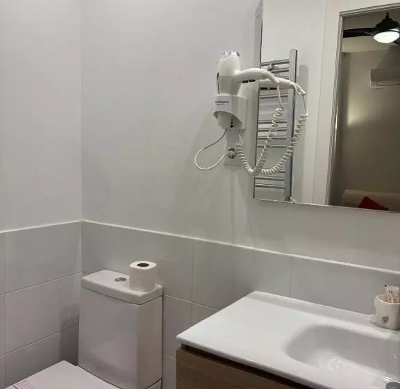 آپارتمان 1 خوابه با چشم‌انداز باغ, Hostal Goyal Pizarro