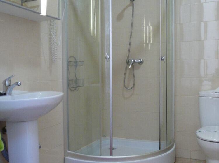 اتاق راحتی, Hostal Goyal Pizarro