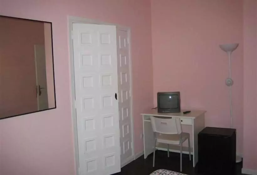 اتاق راحتی, Hostal Goyal Pizarro