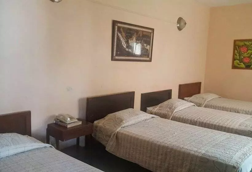 اتاق استاندارد سه نفره, Bali Panama