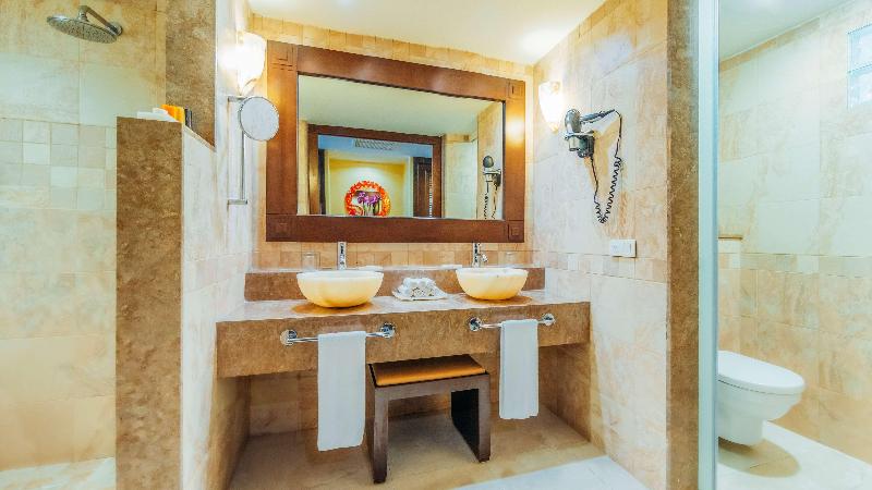 Junior Suite, Barceló Maya Palace   All Inclusive