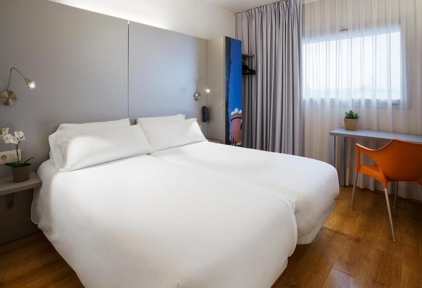 اتاق استاندارد, B&b Hotel Figueres