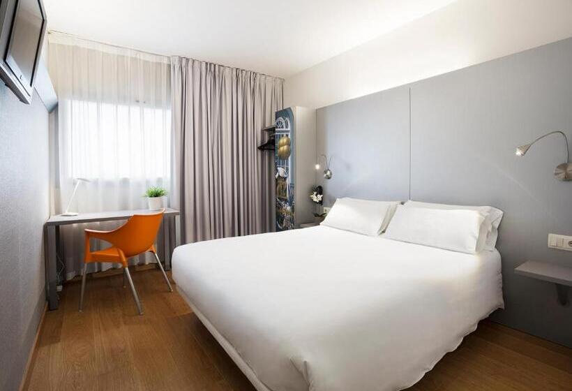 חדר סופריור, B&b Hotel Figueres