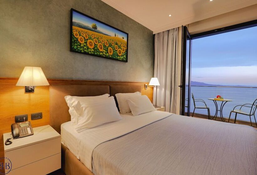 غرفة ديلوكس مطلّة علي البحر, Butrinti & Spa