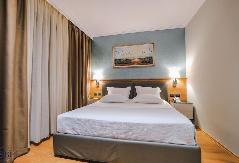 Junior Suite Vista Ciutat, Saranda Butrinti, Affiliated by Melia