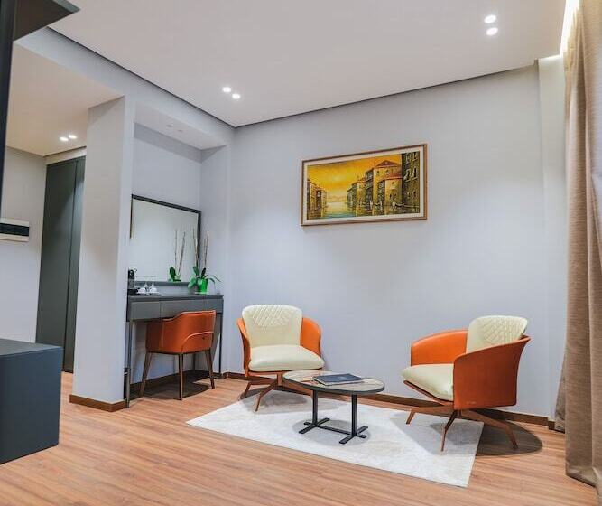 海の見えるエクゼクティブスイート, Butrinti & Spa