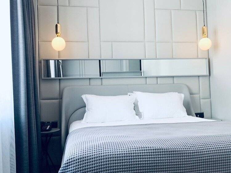 シティビュースイート, Butrinti & Spa