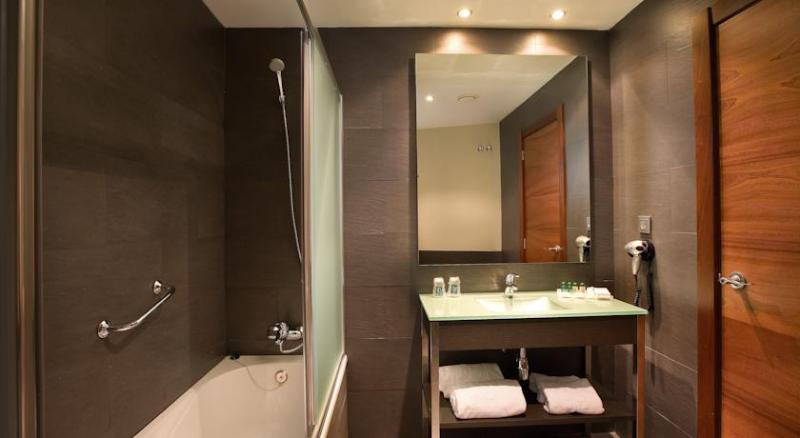 חדר סטנדרט יחיד, F&g Logrono