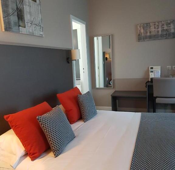 غرفة ديلوكس, Henri Iv