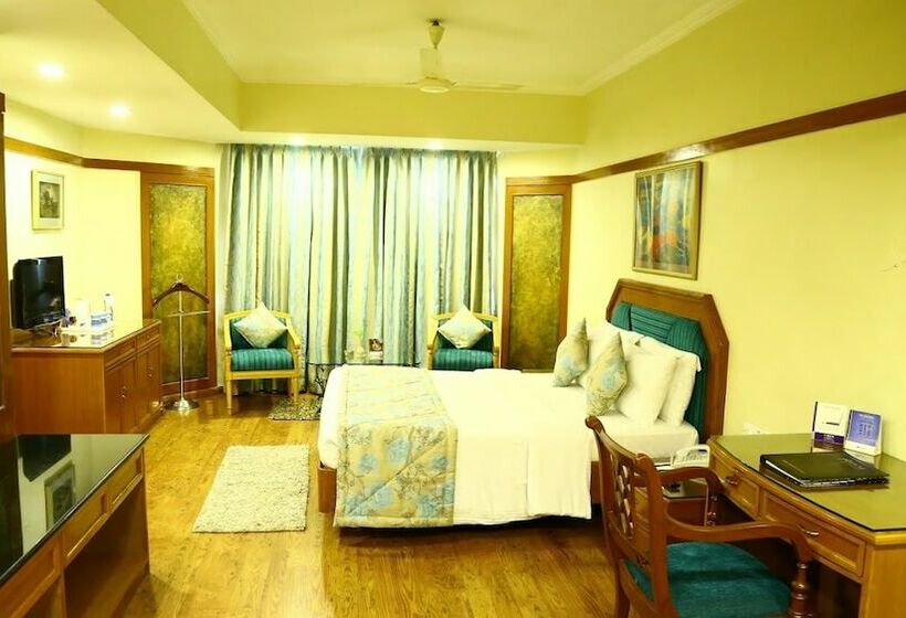 スタンダードルーム, Kences, Tirupati