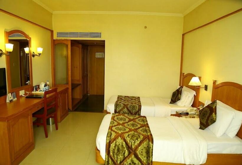 Номер Клуб, Kences, Tirupati