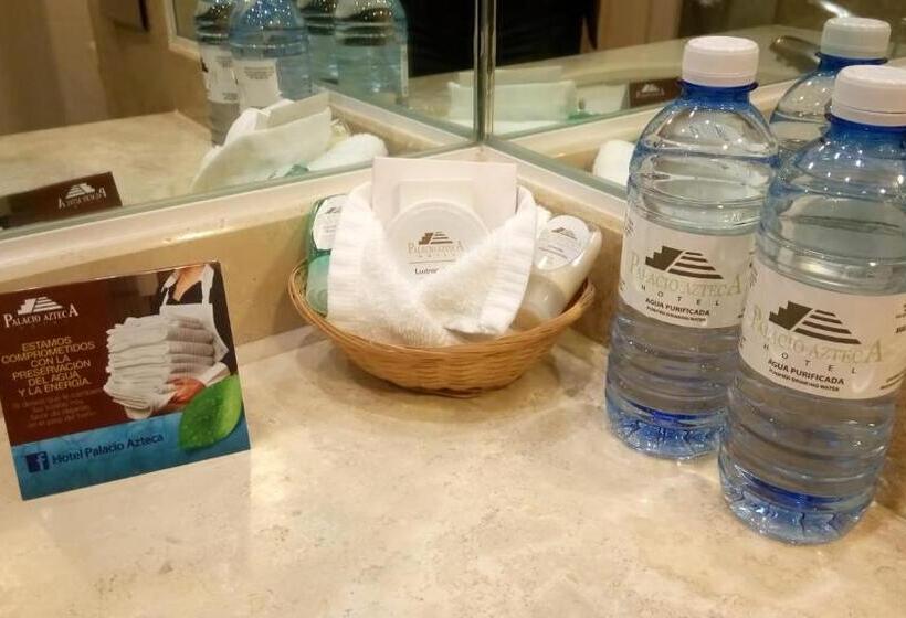 Номер Стандарт, Palacio Azteca