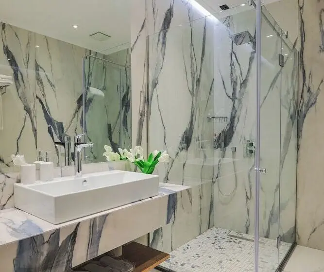 Suite Vue Mer, Saranda Butrinti, Affiliated by Melia