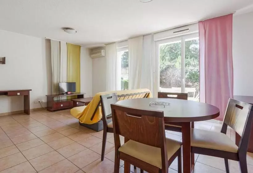 ツーベッドルーム　ヴィラ, Zenitude Hôtel Résidences Toulon Six Fours