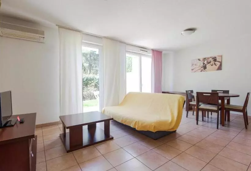 ツーベッドルーム　ヴィラ, Zenitude Hôtel Résidences Toulon Six Fours