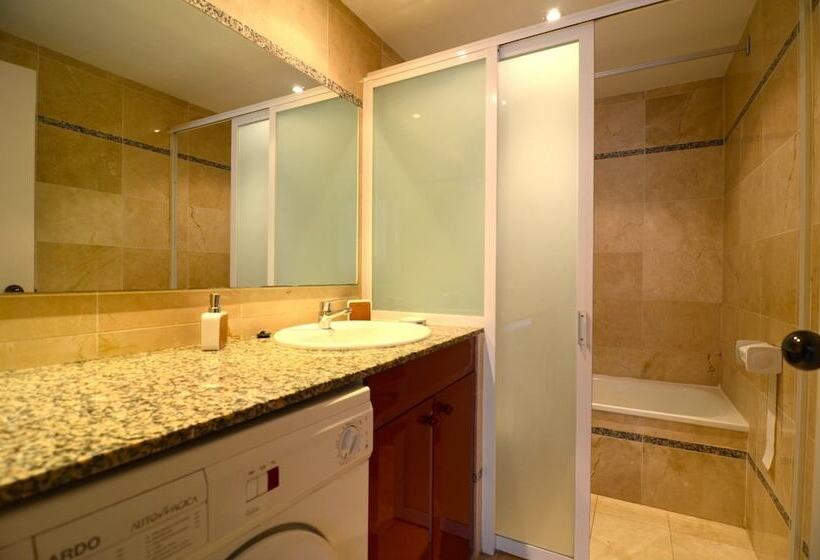 דירת חדר, Apartaments Illa Mar D Or