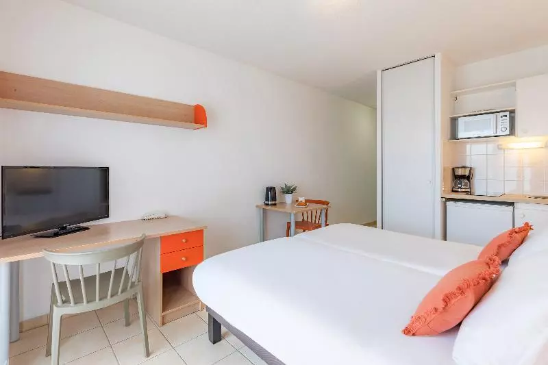 スタンダードスタジオ, Appart City Classic Aixenprovence  La Duranne