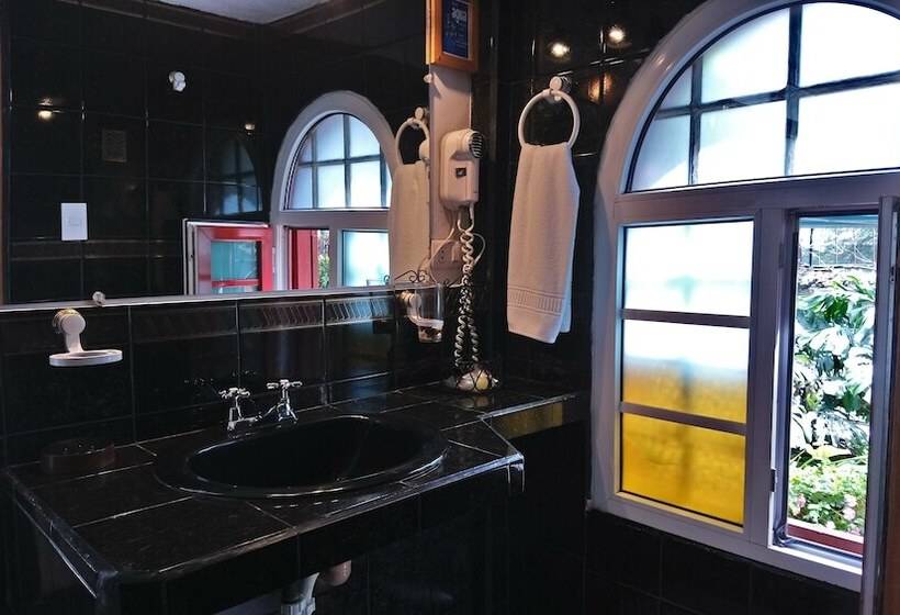 Люкс Повышенной Комфортности, Boutique Hotel Antinea