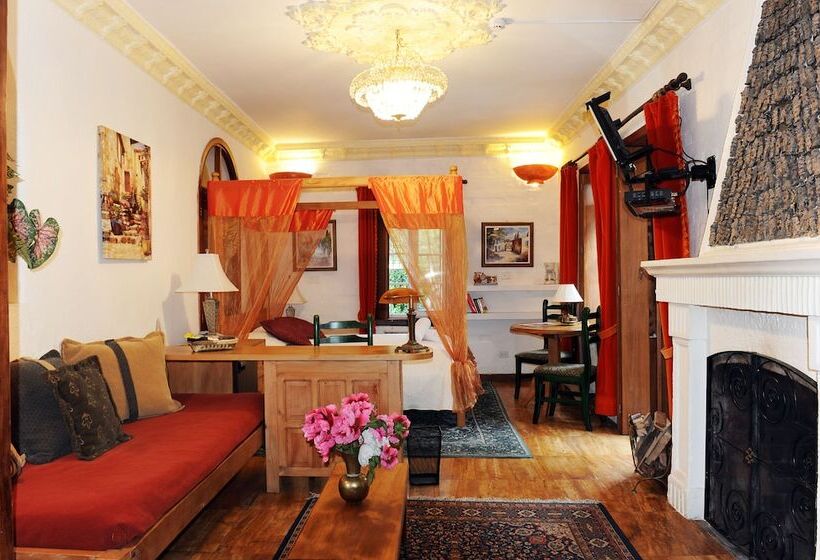 סוויטה דלוקס, Boutique Hotel Antinea