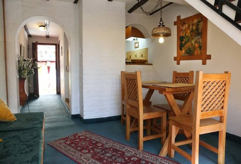 Апартаменты 2 Спальни, Boutique Hotel Antinea