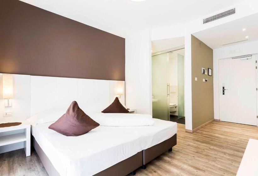 اتاق استاندارد, Business Resort Parkhotel Werth