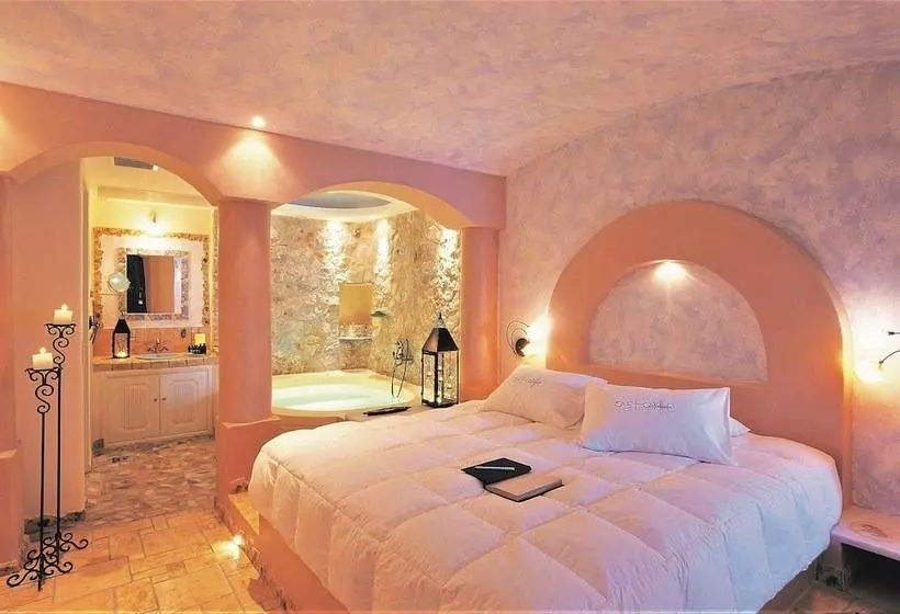 سوئیت جونیور با چشمانداز, Astarte Suites