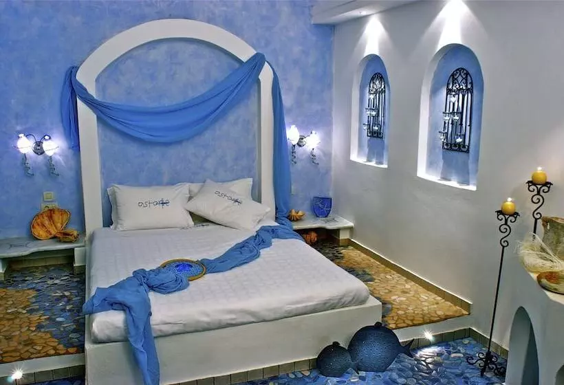 سوئیت اجرایی با مشاهده, Astarte Suites