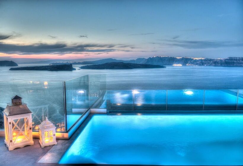 سوئیت با چشم‌انداز, Astarte Suites