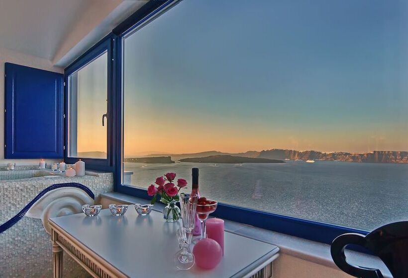 سوئیت با چشم‌انداز, Astarte Suites