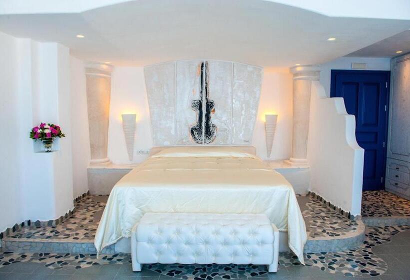 可观景的套房, Astarte Suites
